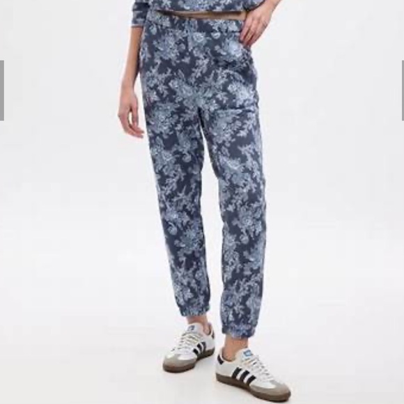 LoveShackFancy Pants - LoveShackFancy Blue Floral Joggers